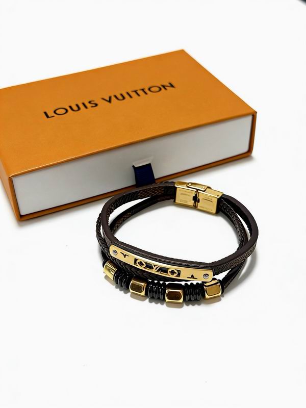 LV Bracelet 09yxs104