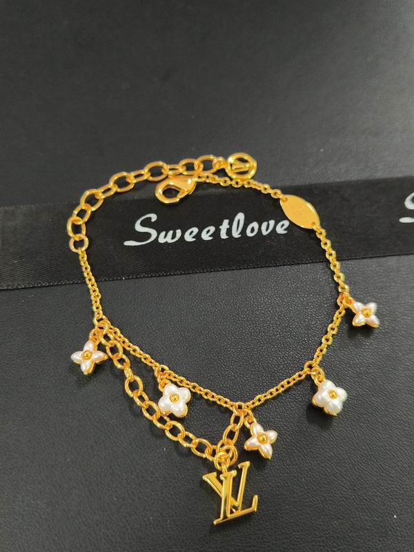 LV Bracelet 09yxs117