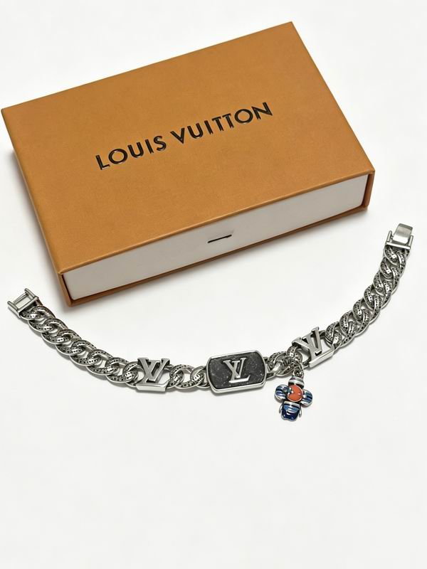 LV Bracelet 09yxs134