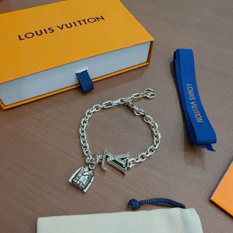LV Bracelet 09yxs144