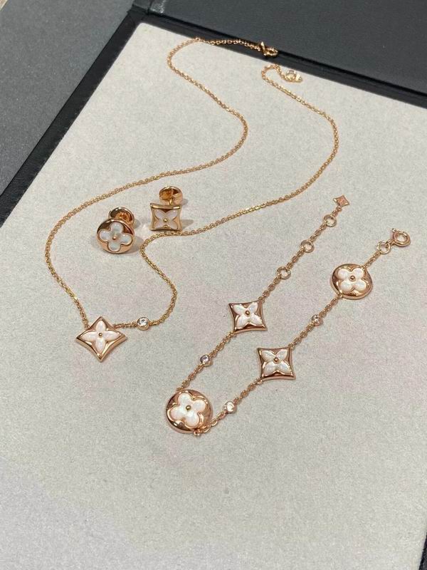 LV Suits 09yxs10