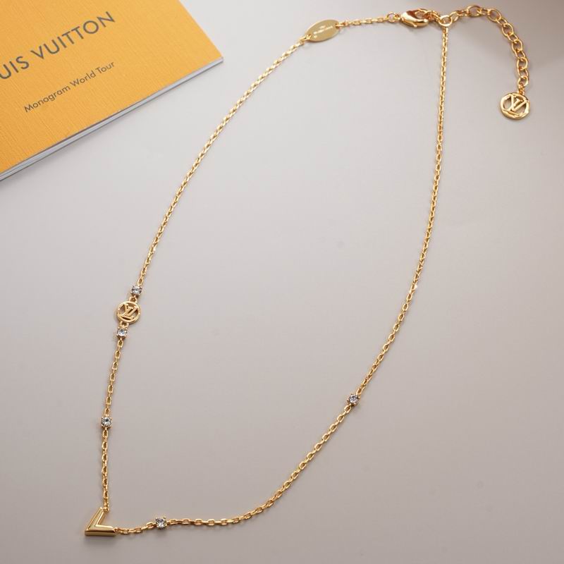 LV Necklace 09yxs151