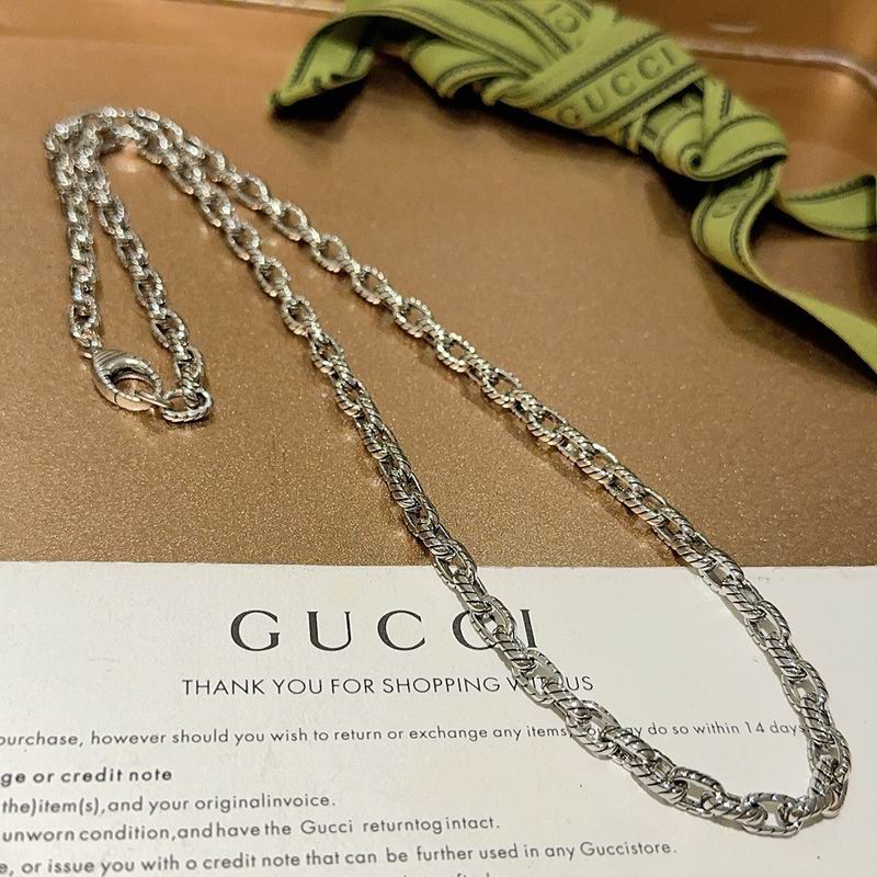 Gucci Necklace 09yxs110