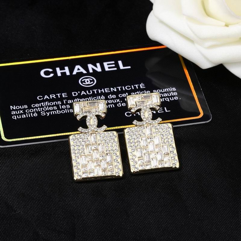 Chanel Earring 09yxs326