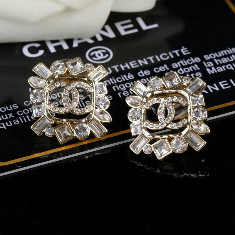 Chanel Earring 09yxs365