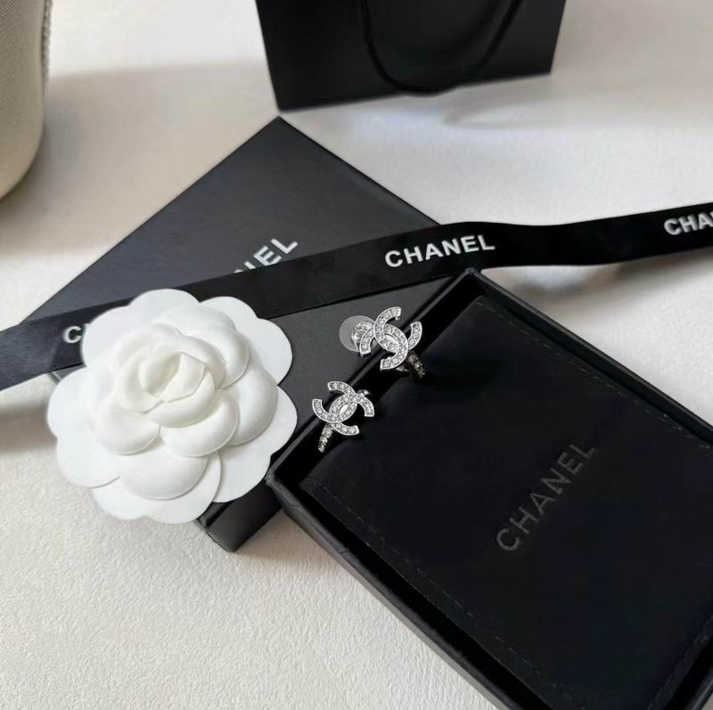 Chanel Earring 09yxs399