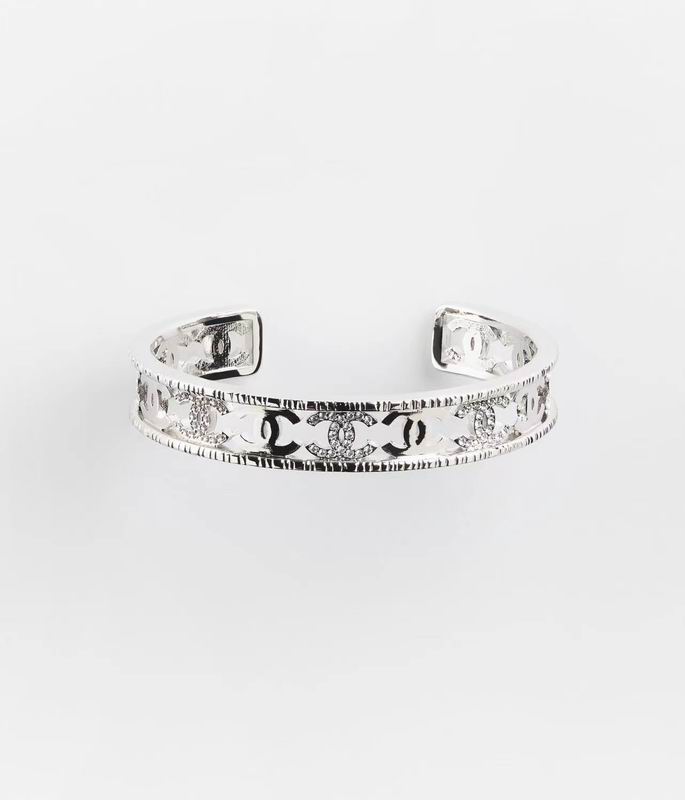 Chanel Bracelet 09yxs22