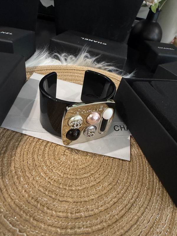 Chanel Bracelet 09yxs29