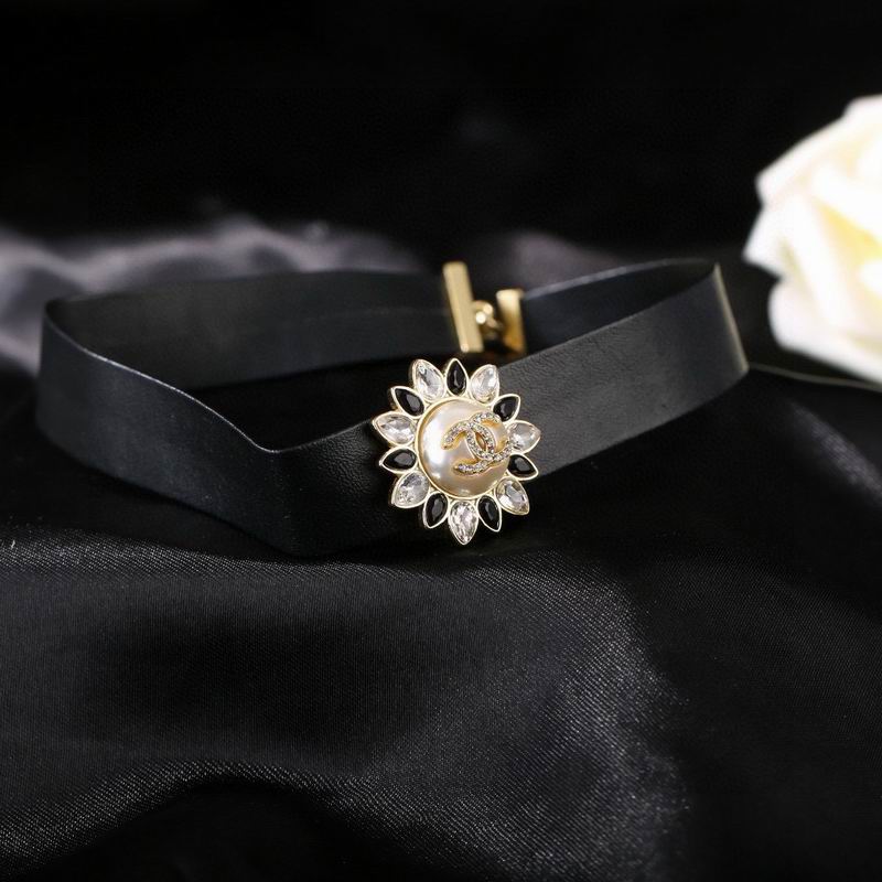 Chanel Necklace 09yxs62