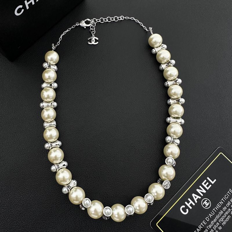 Chanel Necklace 09yxs124