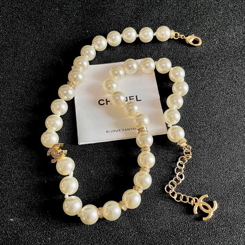 Chanel Necklace 09yxs138