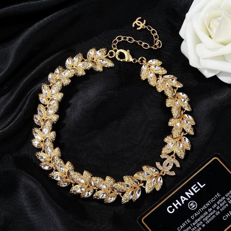 Chanel Necklace 09yxs140