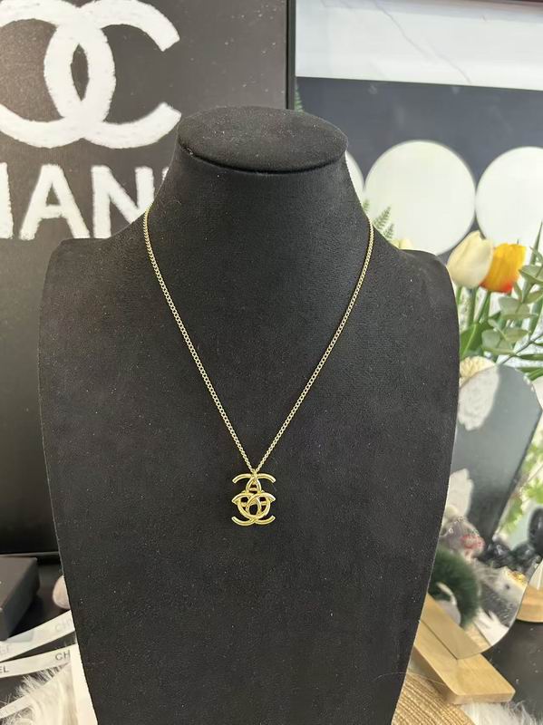 Chanel Necklace 09yxs152
