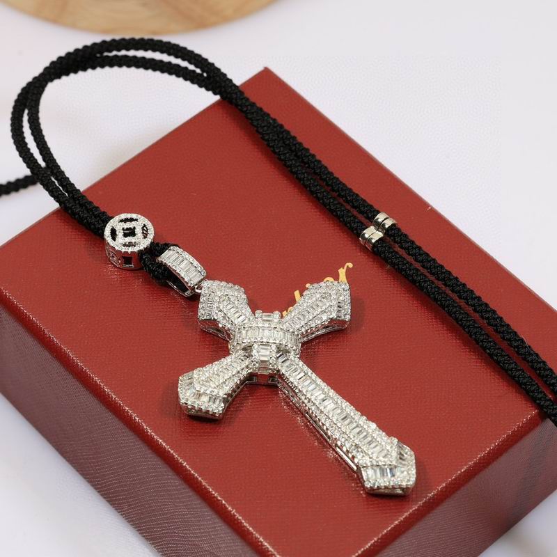 Cartier Necklace 09yxs04