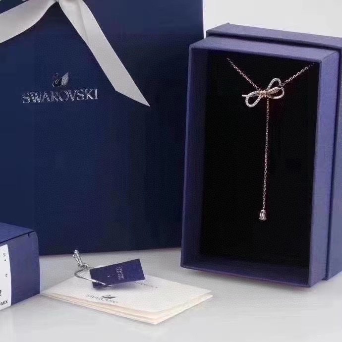 Swarovski Necklace 10yxs14