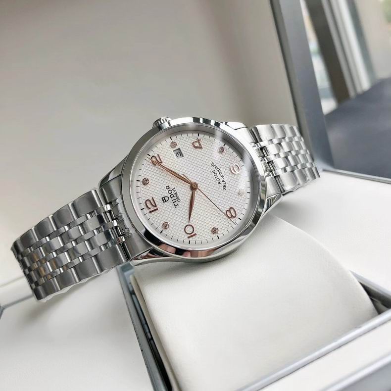Tudor men watch 110402